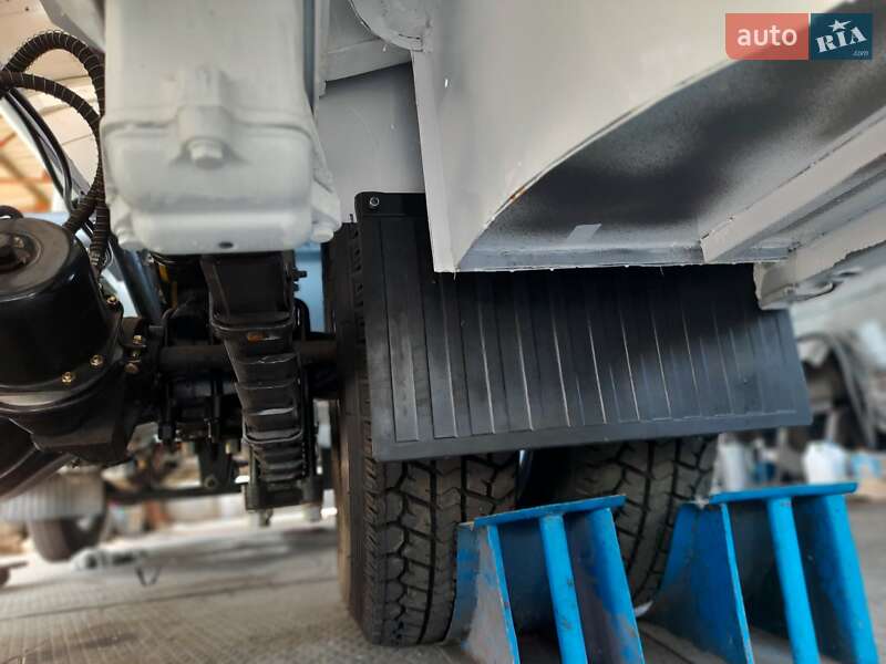 Міський автобус ПАЗ 32054 2006 в Кременчуці