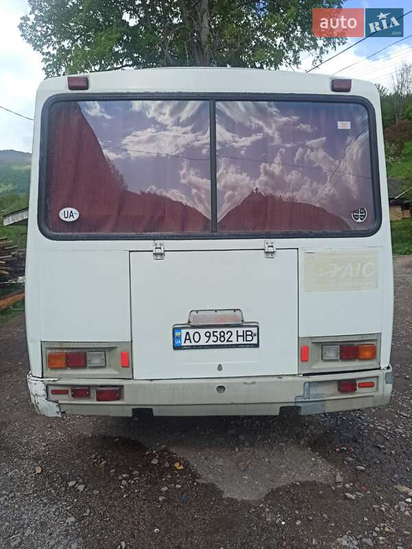 Приміський автобус ПАЗ 32054 2013 в Воловцю