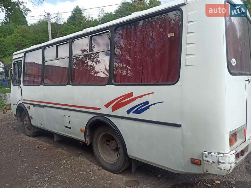 Приміський автобус ПАЗ 32054 2013 в Воловцю