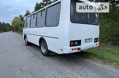 Пригородный автобус ПАЗ 32054 2009 в 