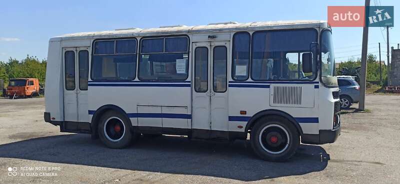 Приміський автобус ПАЗ 32054 2005 в Добропіллі