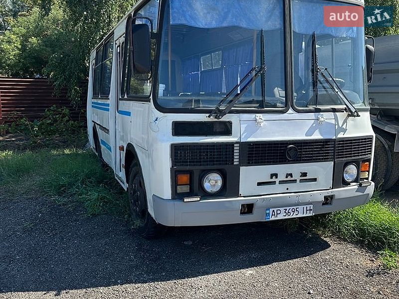 Городской автобус ПАЗ 32054 2004 в Запорожье