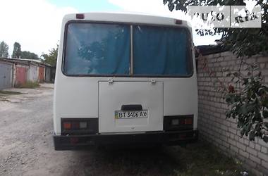 Приміський автобус ПАЗ 3205 2002 в Новій Каховці