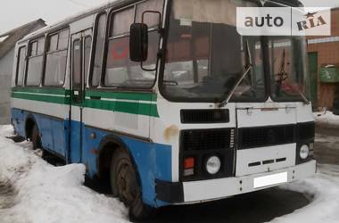 Городской автобус ПАЗ 3205 1992 в Тетиеве
