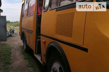 Пригородный автобус ПАЗ 3205 2010 в 