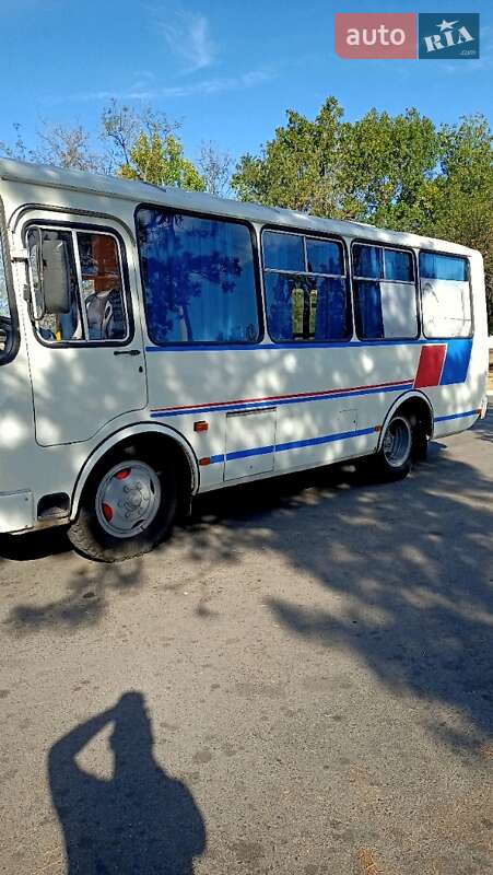Городской автобус ПАЗ 3205 2005 в Измаиле