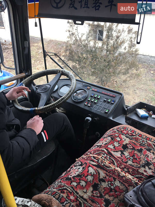 Приміський автобус ПАЗ 3205 2006 в Кременчуці фото 3 Приміський автобус ПАЗ 3205 2006 в Кременчуці