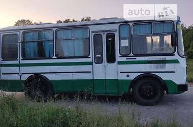 Городской автобус ПАЗ 3205 1992 в Сарнах