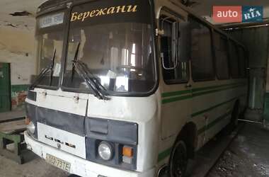 Пригородный автобус ПАЗ 3205 2004 в Бережанах