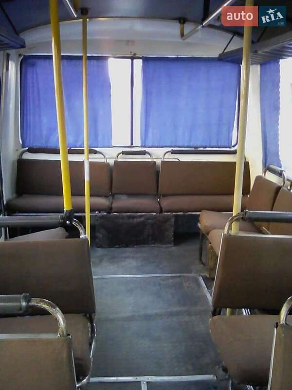 Пригородный автобус ПАЗ 3205 2005 в Белой Церкви