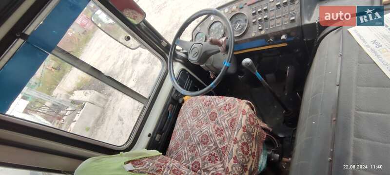 Міський автобус ПАЗ 3205 2005 в Києві фото 8 Міський автобус ПАЗ 3205 2005 в Києві