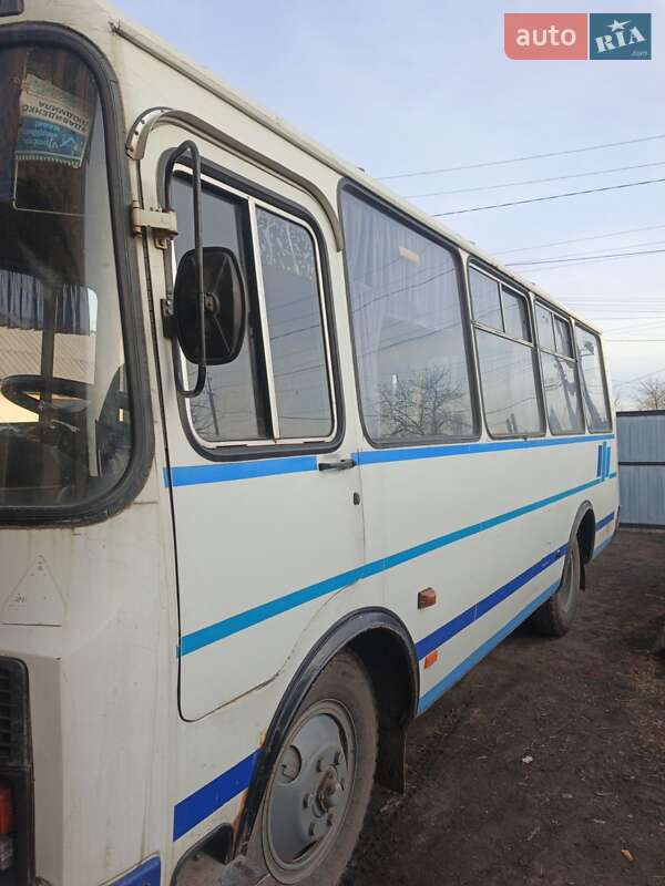 Городской автобус ПАЗ 3205 2005 в Чернигове фото 4 Городской автобус ПАЗ 3205 2005 в Чернигове
