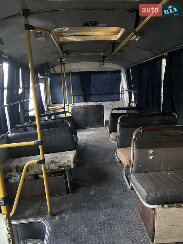 Городской автобус ПАЗ 3205 2006 в Кривом Роге
