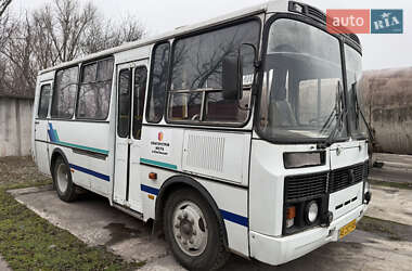 Городской автобус ПАЗ 3205 2006 в Каменском