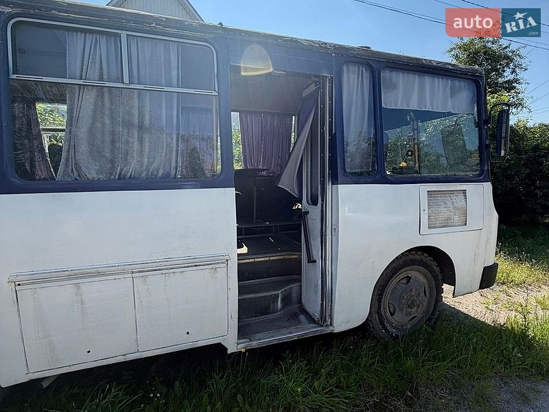 Пригородный автобус ПАЗ 3205 2003 в Виннице фото 4 Пригородный автобус ПАЗ 3205 2003 в Виннице