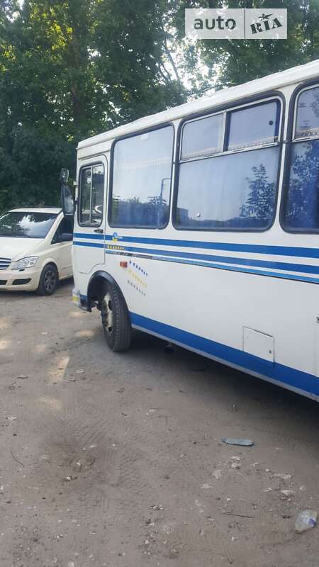 Пригородный автобус ПАЗ 4234 2008 в Тернополе