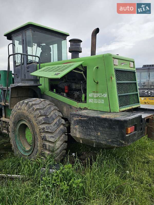 Фронтальный погрузчик PetroNick 956 2011 в Баре
