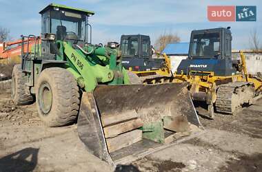 Фронтальні навантажувачі PetroNick 956 2011 в Бару