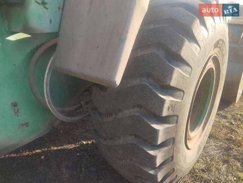 Фронтальні навантажувачі PetroNick 956 2008 в Павлограді фото 2 Фронтальні навантажувачі PetroNick 956 2008 в Павлограді