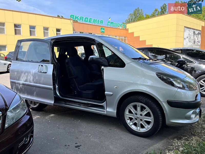 Мікровен Peugeot 1007 2005 в Одесі