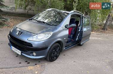 Микровэн Peugeot 1007 2005 в 