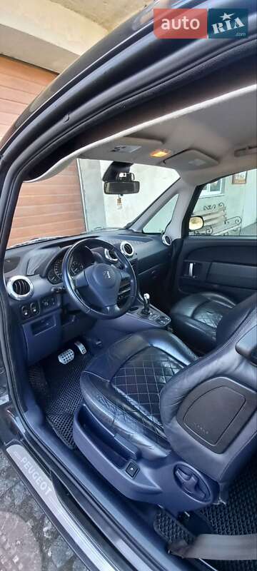 Микровэн Peugeot 1007 2006 в Долине фото 25 Микровэн Peugeot 1007 2006 в Долине