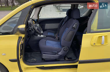 Микровэн Peugeot 1007 2005 в 