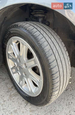 Микровэн Peugeot 1007 2006 в 