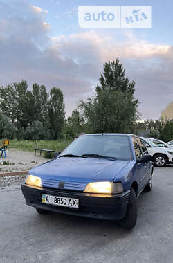 Хэтчбек Peugeot 106 1993 в Обухове