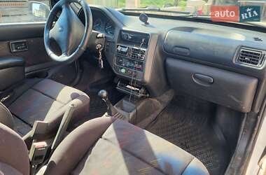 Хэтчбек Peugeot 106 1996 в 