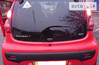 Хэтчбек Peugeot 107 2011 в Николаеве