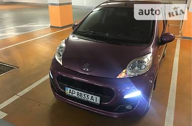 Хэтчбек Peugeot 107 2014 в Запорожье