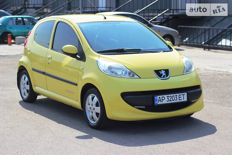 Хэтчбек Peugeot 107 2007 в Запорожье