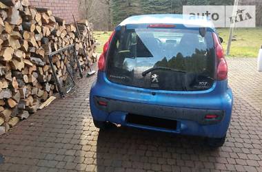 Хетчбек Peugeot 107 2013 в 