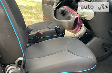 Хетчбек Peugeot 107 2012 в 