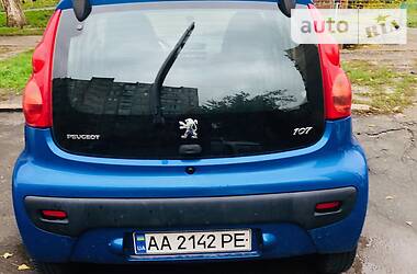 Хэтчбек Peugeot 107 2011 в Киеве