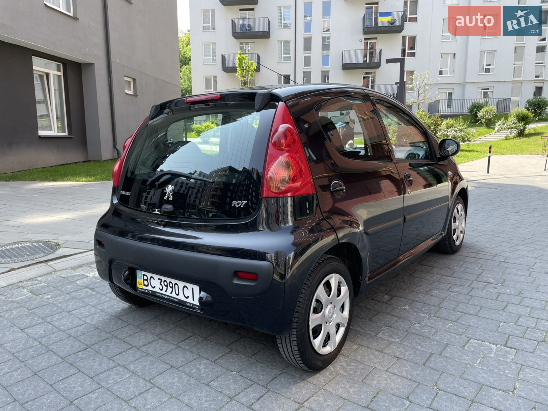 2010 Peugeot 107 - мініатюра 17