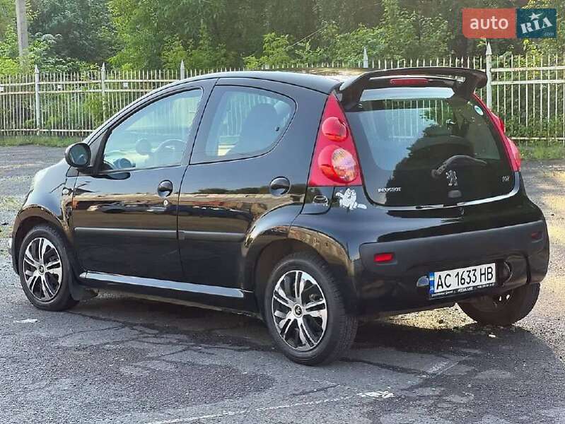 Хетчбек Peugeot 107 2006 в Луцьку