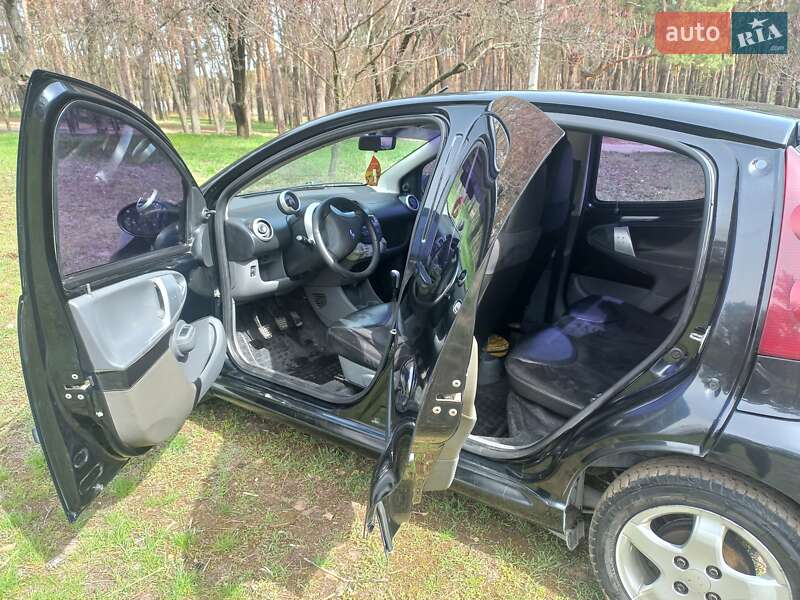 Хетчбек Peugeot 107 2011 в Дніпрі фото 11 Хетчбек Peugeot 107 2011 в Дніпрі