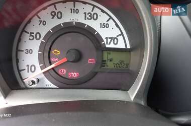 Хэтчбек Peugeot 107 2012 в Чернигове