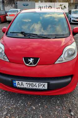 Хетчбек Peugeot 107 2008 в Києві