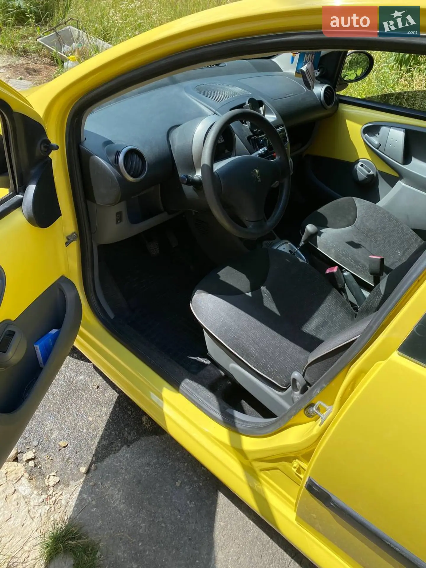 2010 Peugeot 107 - мініатюра 7