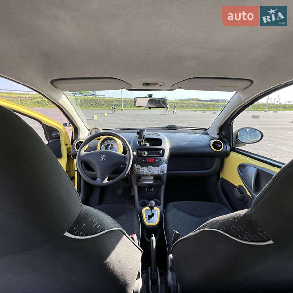 Хетчбек Peugeot 107 2010 в Львові