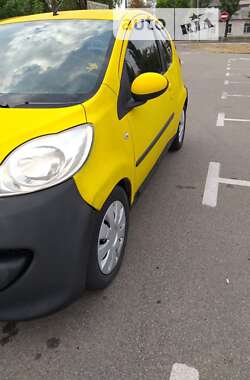 Хэтчбек Peugeot 107 2007 в Киеве