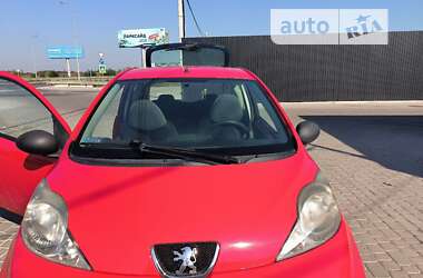 Хетчбек Peugeot 107 2010 в Львові