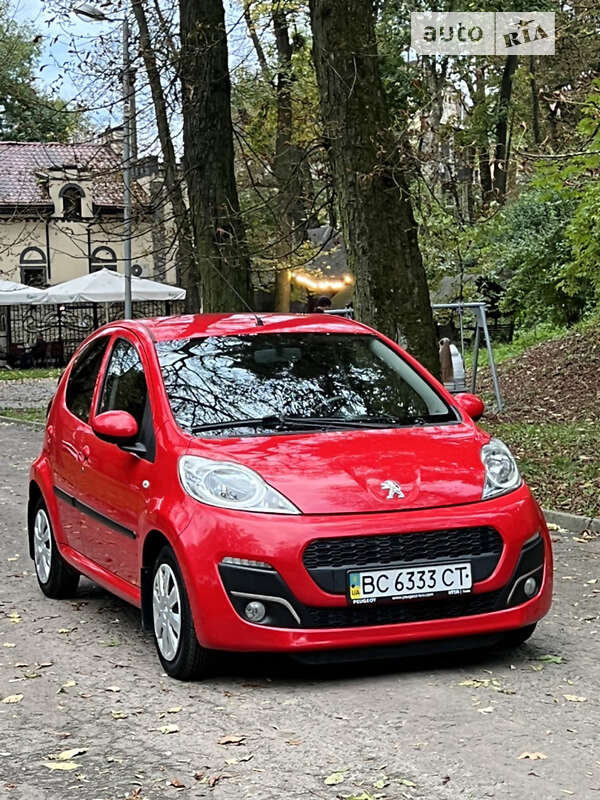 Хэтчбек Peugeot 107 2012 в Львове