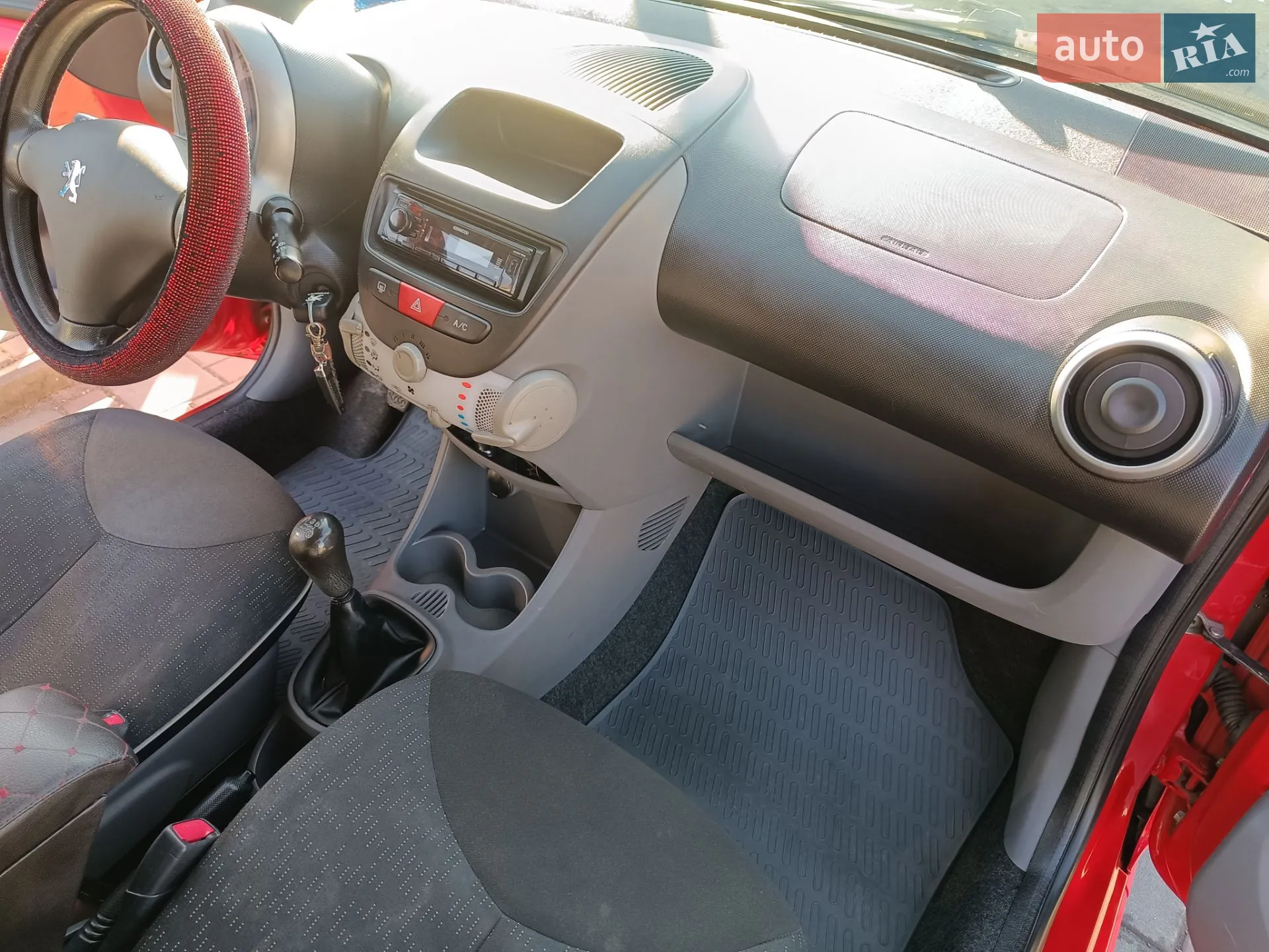 2012 Peugeot 107 - мініатюра 11