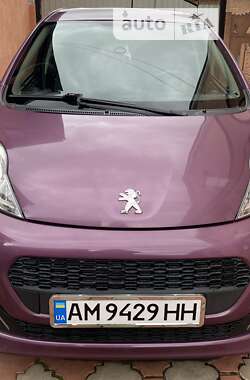 Хетчбек Peugeot 107 2014 в Бердичеві