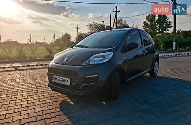 Хетчбек Peugeot 107 2014 в Доброславі