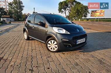 Хетчбек Peugeot 107 2014 в Доброславі